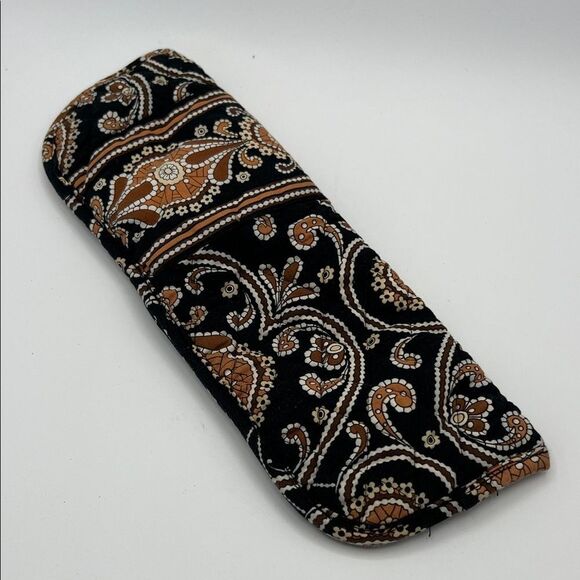 Vera Bradley Cafe Latte Travel/Storage Curling Iron Bag - Picture 3 of 4